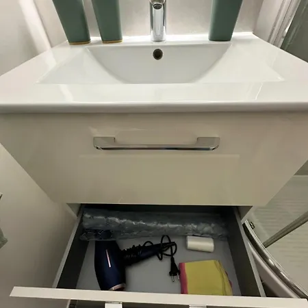 Paris-montrouge Magniffique 2 Piece De 36m2 - Tres Cosy Pour 1 A 5 Personnes Refait A Neuf - Entire Luxirious And Warm - Paris 14eme - Proche Aeroport Orly & Parc Expositions Porte De Versailles Free Wifi Gratuit *