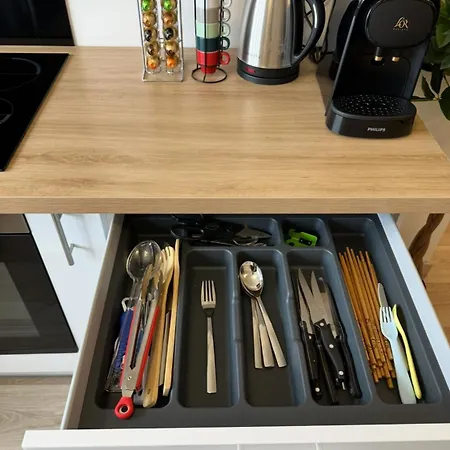 Paris-montrouge Magniffique 2 Piece De 36m2 - Tres Cosy Pour 1 A 5 Personnes Refait A Neuf - Entire Luxirious And Warm - Paris 14eme - Proche Aeroport Orly & Parc Expositions Porte De Versailles Free Wifi Gratuit