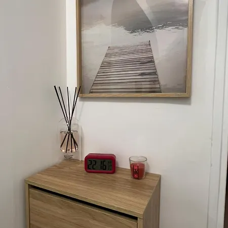 Paris-montrouge Magniffique 2 Piece De 36m2 - Tres Cosy Pour 1 A 5 Personnes Refait A Neuf - Entire Luxirious And Warm - Paris 14eme - Proche Aeroport Orly & Parc Expositions Porte De Versailles Free Wifi Gratuit Apartment *
